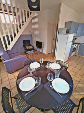 Chez M'TH
